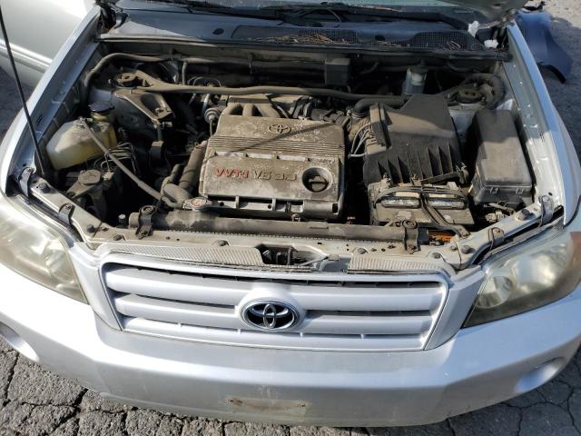JTEDP21A940021883 - 2004 TOYOTA HIGHLANDER BASE Argent photo 12