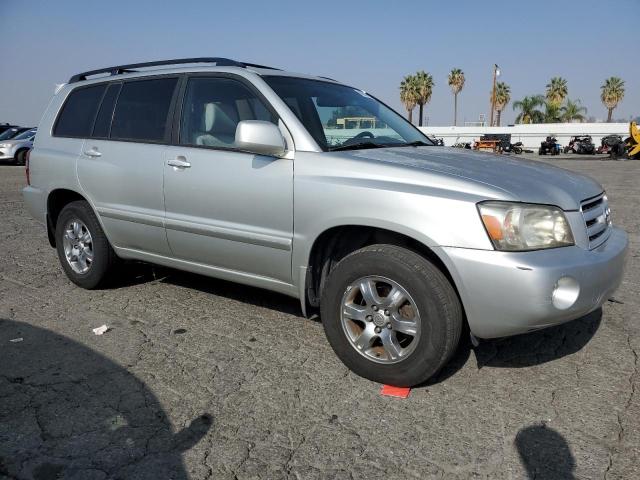 JTEDP21A940021883 - 2004 TOYOTA HIGHLANDER BASE Argent photo 4