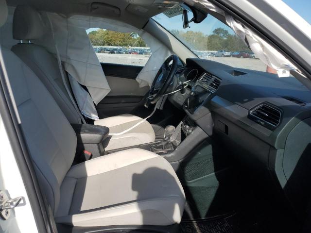 3VV3B7AX3JM018715 - 2018 VOLKSWAGEN TIGUAN SE Білий фото 7