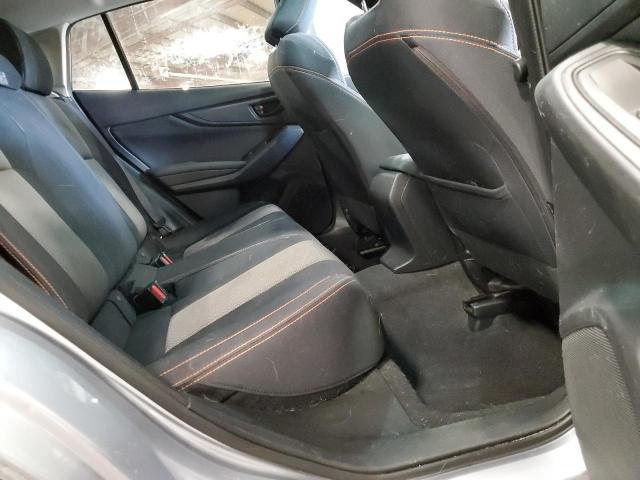 JF2GTAEC6LH247996 - 2020 SUBARU CROSSTREK PREMIUM SILVER photo 11