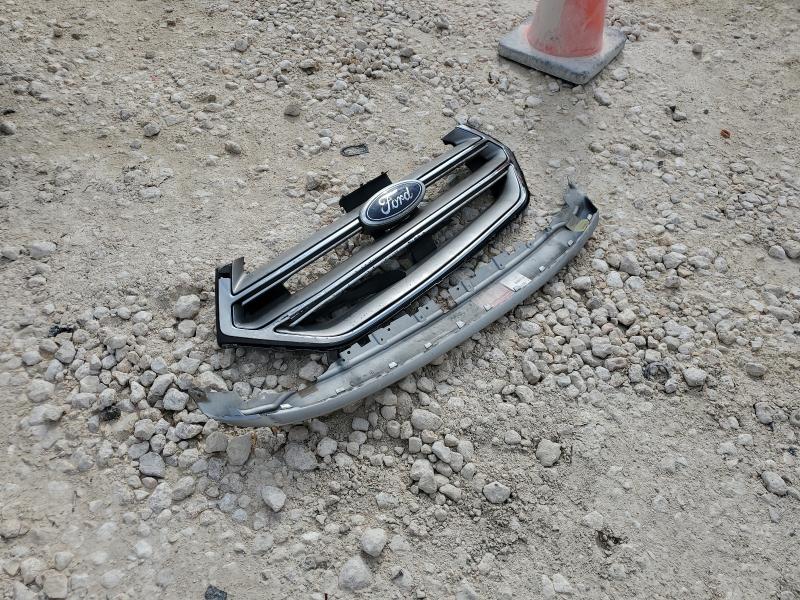 2FMPK3J81JBC52141 - 2018 FORD EDGE SEL Սպիտակ լուսանկար 13