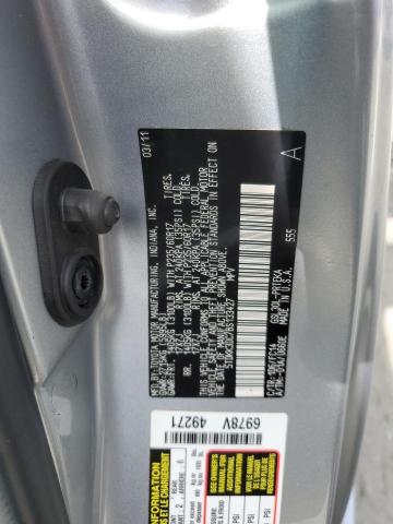 5TDKK3DC7BS133427 - 2011 TOYOTA SIENNA LE 银色 照片 13