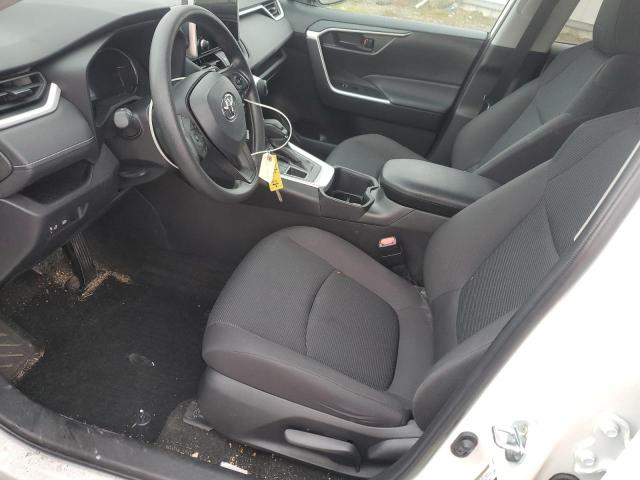 2T3G1RFV3RC439996 - 2024 TOYOTA RAV4 LE თეთრი ფოტო 7