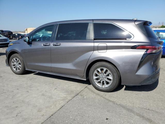5TDKRKEC4NS103245 - 2022 TOYOTA SIENNA LE GRAY photo 2