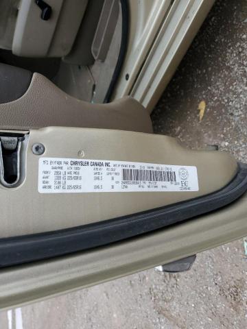 2A4RR5DG1BR636415 - 2011 CHRYSLER TOWN & COU TOURING Gold Foto 13