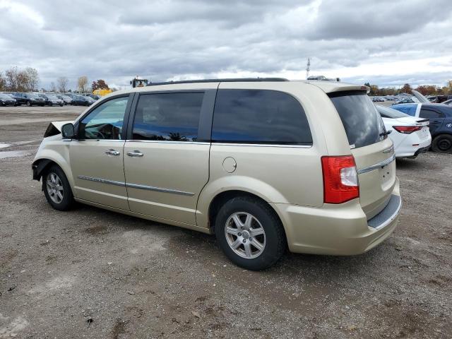2A4RR5DG1BR636415 - 2011 CHRYSLER TOWN & COU TOURING Gold Foto 2