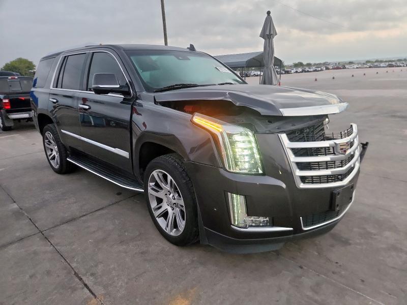 1GYS3BKJ7JR135954 - 2018 CADILLAC ESCALADE LUXURY შავი ფოტო 4