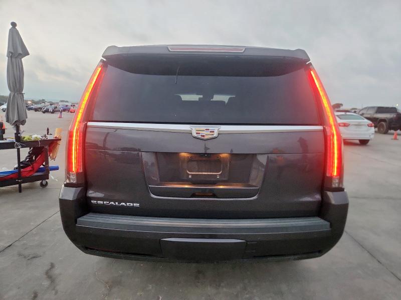 1GYS3BKJ7JR135954 - 2018 CADILLAC ESCALADE LUXURY შავი ფოტო 6