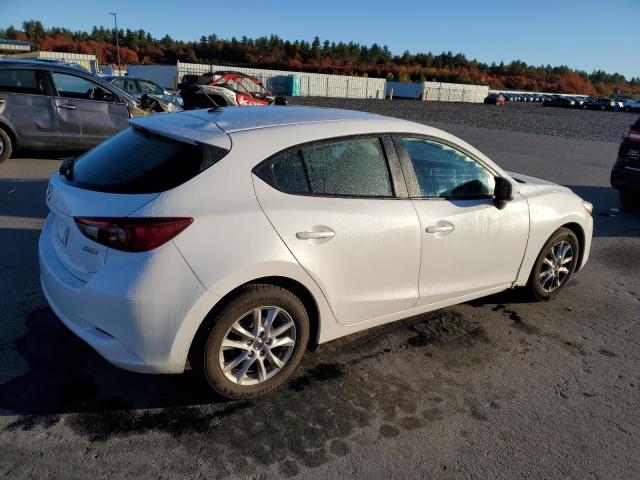 3MZBN1K79JM175370 - 2018 MAZDA 3 SPORT თეთრი ფოტო 3