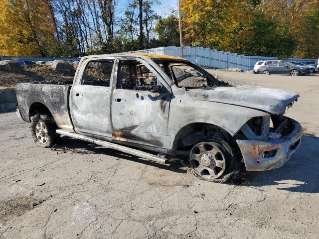3C6UR5DL9JG143106 - 2018 RAM 2500 SLT BURN photo 4