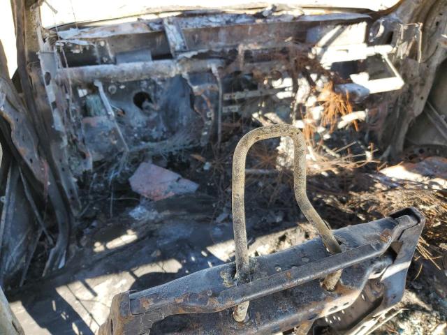 3C6UR5DL9JG143106 - 2018 RAM 2500 SLT BURN photo 8