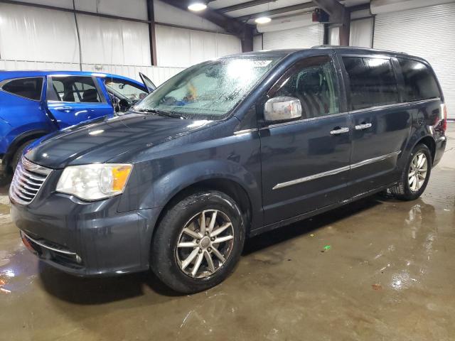 2013 CHRYSLER TOWN & COU TOURING L, 