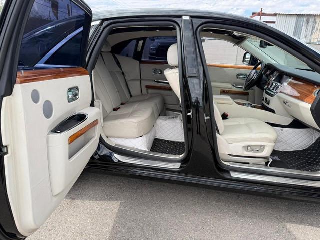 SCA664S59AUX48840 - 2010 ROLLS-ROYCE GHOST BLACK photo 12