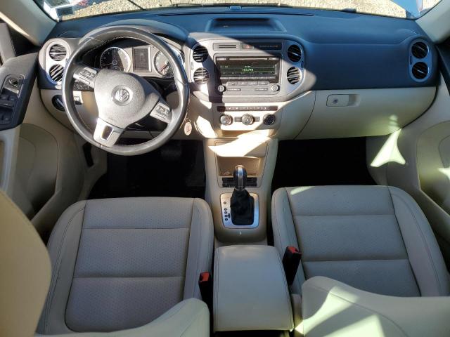 WVGBV3AX2EW551246 - 2014 VOLKSWAGEN TIGUAN S SILVER photo 8