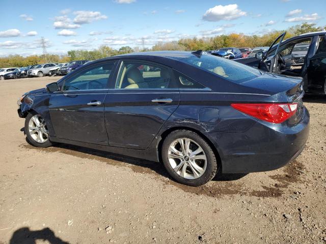 5NPEC4AC1DH610057 - 2013 HYUNDAI SONATA SE BLUE photo 2