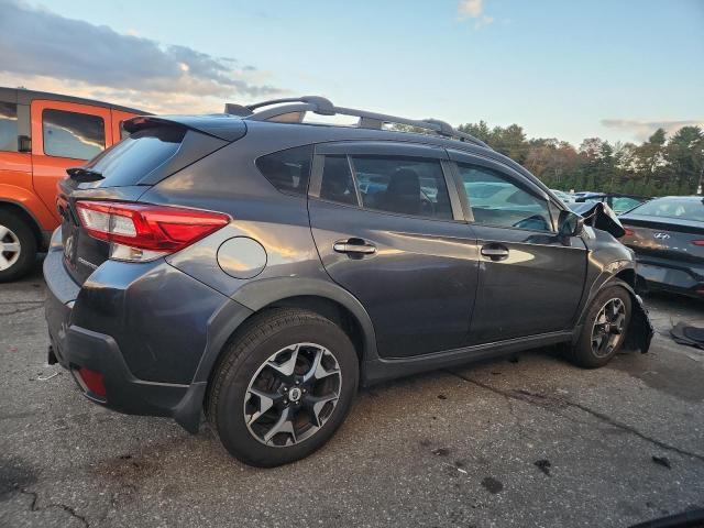 JF2GTADC1JH316141 - 2018 SUBARU CROSSTREK PREMIUM ნაცრისფერი ფოტო 3
