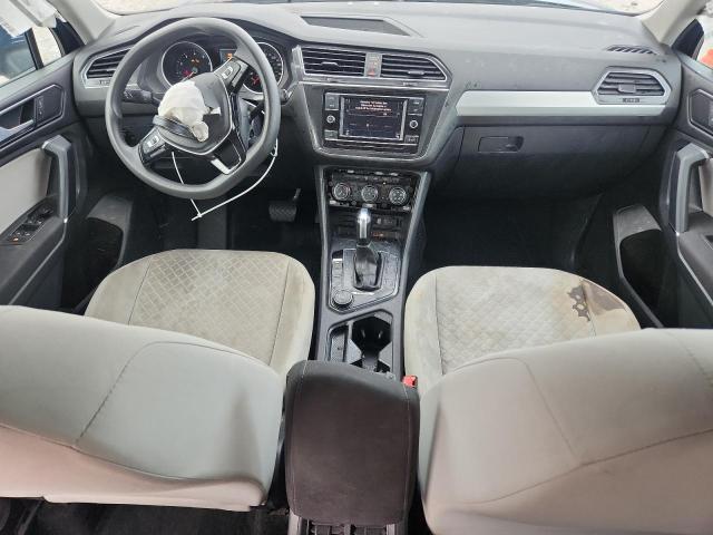 3VV0B7AX0JM119228 - 2018 VOLKSWAGEN TIGUAN S Синий фото 8