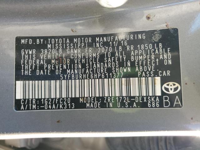 5YFBURHE6HP611377 - 2017 TOYOTA COROLLA L GRAY photo 12