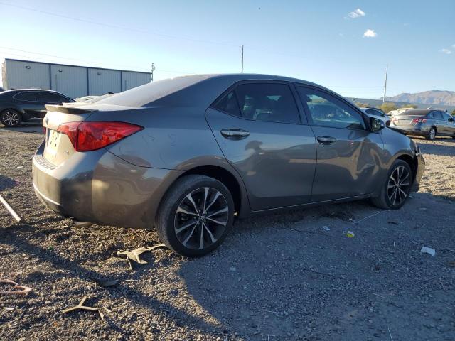 5YFBURHE6HP611377 - 2017 TOYOTA COROLLA L GRAY photo 3