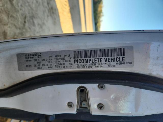 3C7WR5HT4HG558360 - 2017 RAM 2500 ST Blanco foto 12