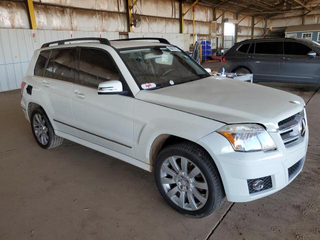 WDCGG5GB5BF651715 - 2011 MERCEDES-BENZ GLK 350 WHITE photo 4
