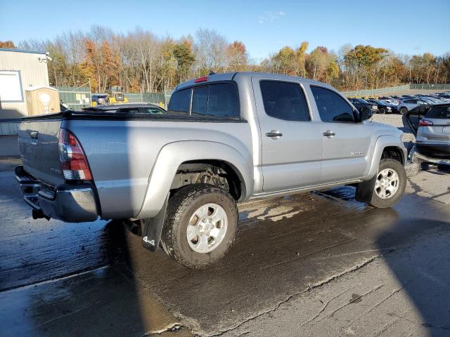 3TMLU4EN2EM160379 - 2014 TOYOTA TACOMA DOUBLE CAB فضي صورة 3