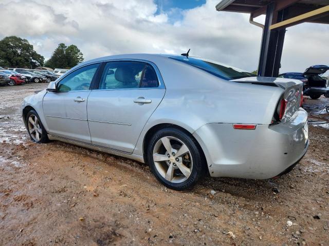 1G1ZC5EU0BF384913 - 2011 CHEVROLET MALIBU 1LT SILVER photo 2