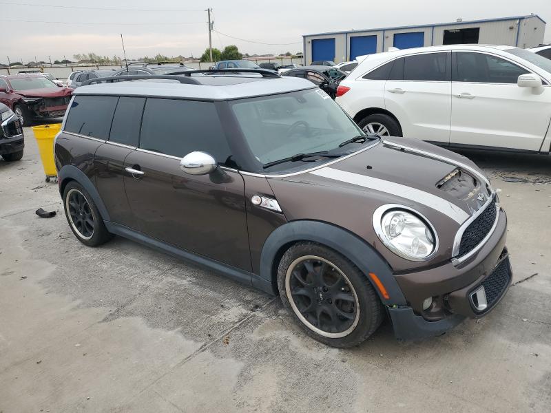 WMWZG3C50BTY30651 - 2011 MINI COOPER S CLUBMAN TWO TONE photo 4