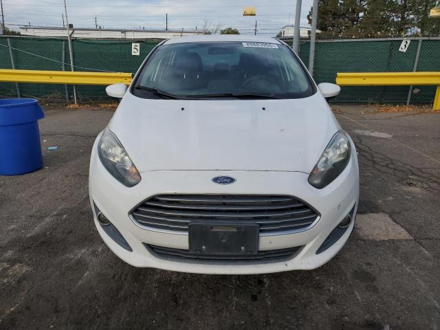 3FADP4BJ2KM148845 - 2019 FORD FIESTA SE 白色 照片 5