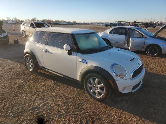 WMWMF735X9TT96611 - 2009 MINI COOPER S 白色 照片 4