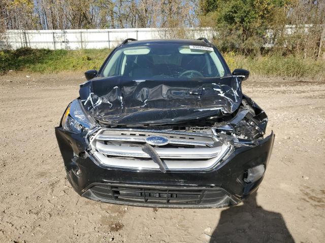 1FMCU9GD2JUD49780 - 2018 FORD ESCAPE SE Negro foto 5