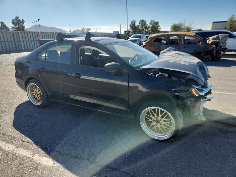 3VW1K7AJ8EM437566 - 2014 VOLKSWAGEN JETTA BASE BLACK photo 4