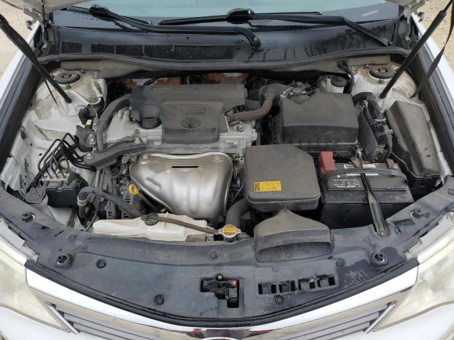 4T1BF1FK2CU592158 - 2012 TOYOTA CAMRY BASE WHITE photo 11