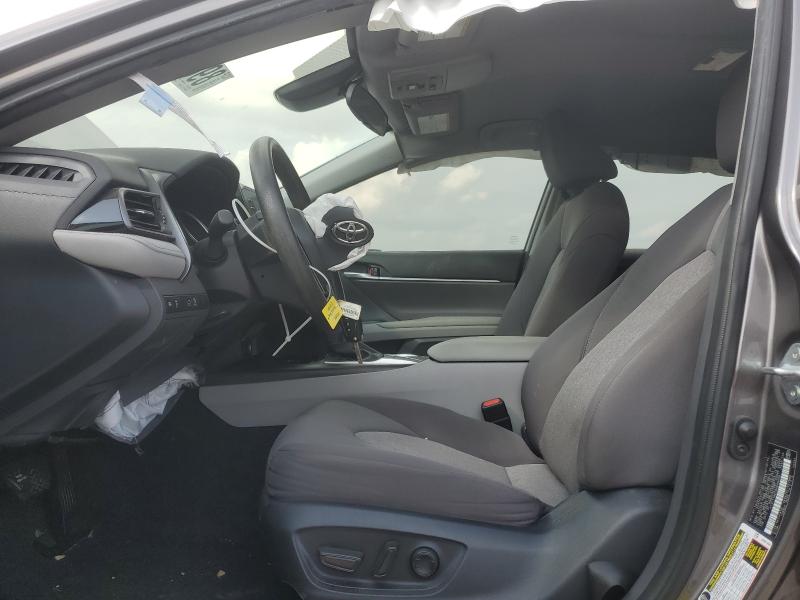 4T1C11AK5RU848098 - 2024 TOYOTA CAMRY LE GRAY photo 7