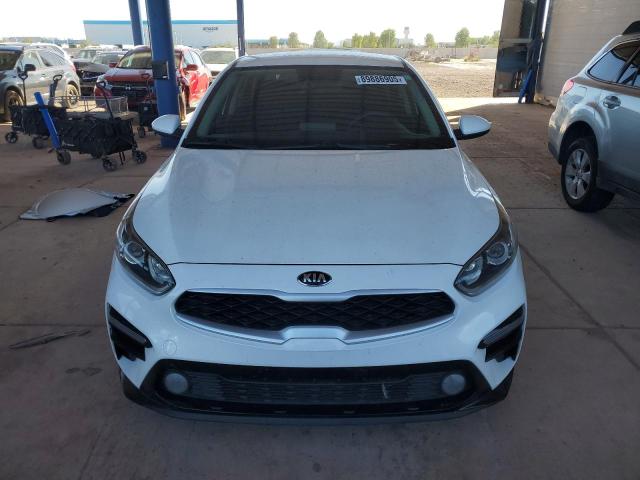 3KPF24AD4ME407846 - 2021 KIA FORTE FE WHITE photo 5