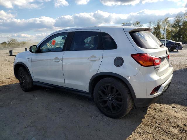 JA4AR3AU5JU009214 - 2018 MITSUBISHI OUTLANDER ES Սպիտակ լուսանկար 2