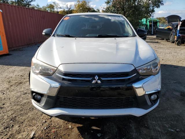 JA4AR3AU5JU009214 - 2018 MITSUBISHI OUTLANDER ES Սպիտակ լուսանկար 5