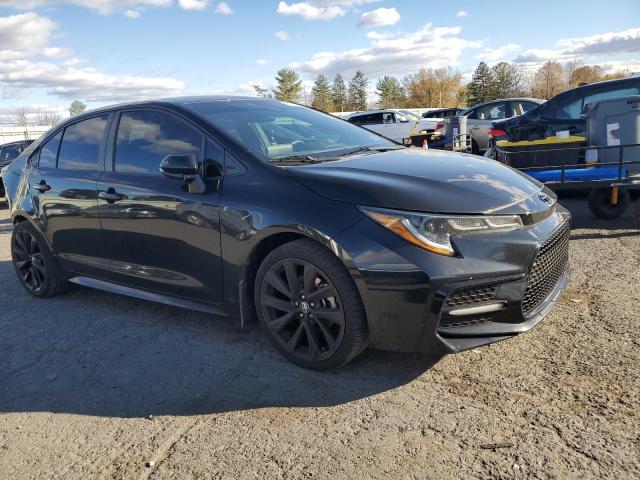5YFS4MCE4MP083732 - 2021 TOYOTA COROLLA SE BLACK photo 4