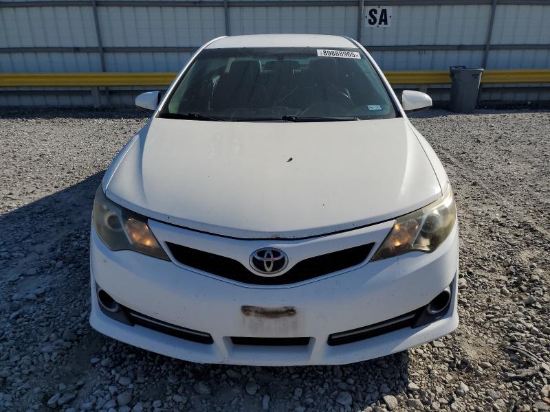 4T1BF1FK3CU592766 - 2012 TOYOTA CAMRY BASE WHITE photo 5