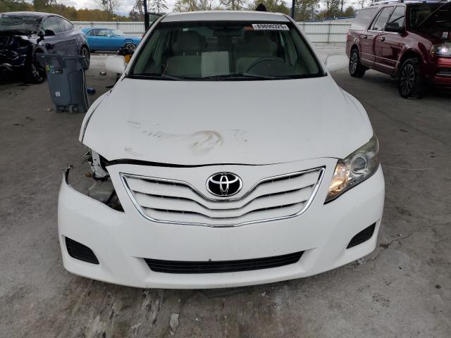 4T1BF3EK9BU652383 - 2011 TOYOTA CAMRY BASE Blanc photo 5