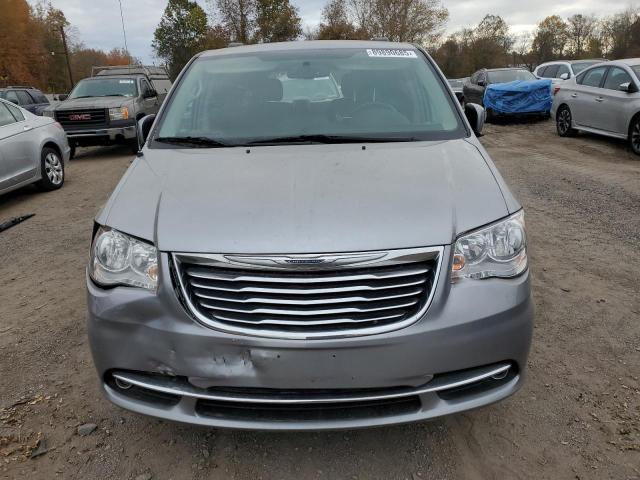 2C4RC1BG5GR240708 - 2016 CHRYSLER TOWN & COU TOURING SILVER photo 5