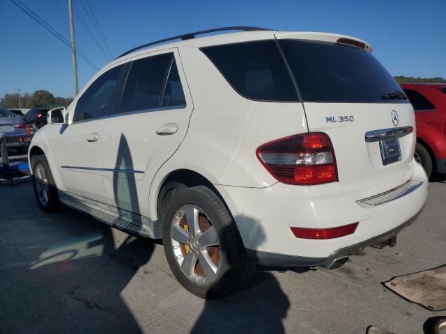 4JGBB5GB6BA695469 - 2011 MERCEDES-BENZ ML 350 WHITE photo 2