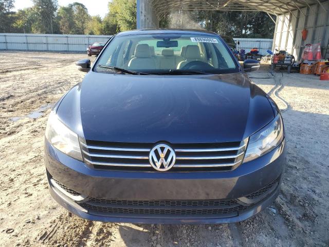 1VWBS7A39EC029911 - 2014 VOLKSWAGEN PASSAT SE Blau Foto 5