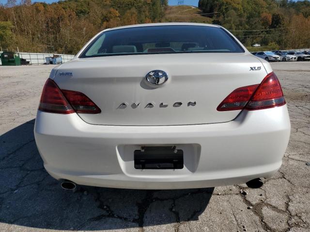 4T1BK36B18U320487 - 2008 TOYOTA AVALON XL WHITE photo 6