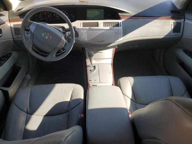 4T1BK36B18U320487 - 2008 TOYOTA AVALON XL WHITE photo 8