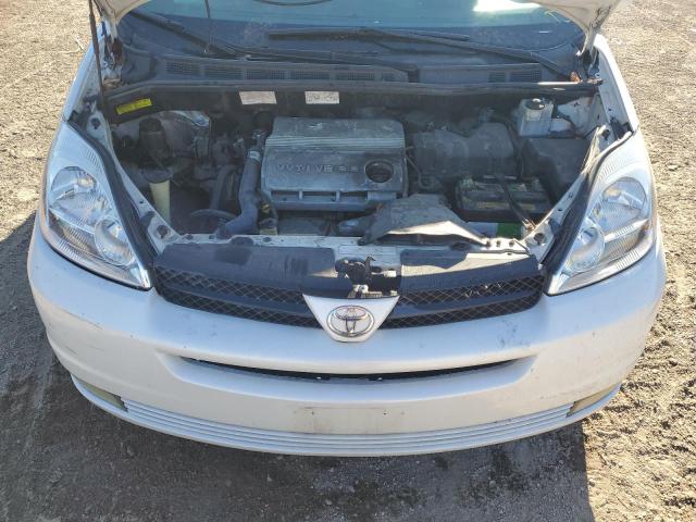 5TDZA22C94S180329 - 2004 TOYOTA SIENNA XLE 白色 照片 11