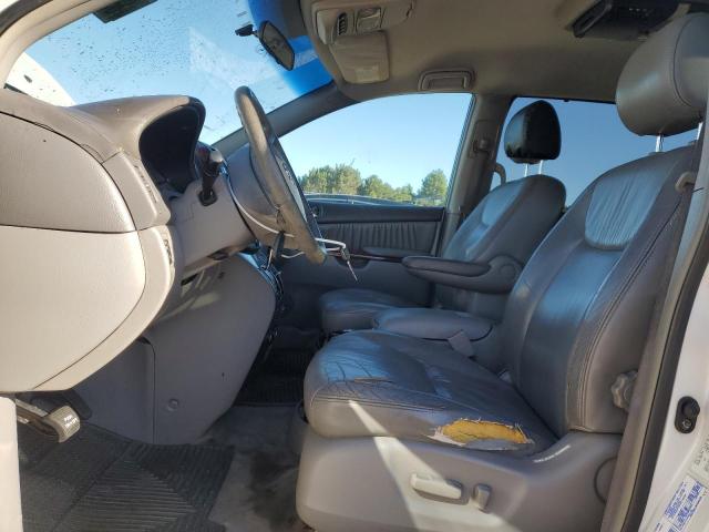 5TDZA22C94S180329 - 2004 TOYOTA SIENNA XLE 白色 照片 7