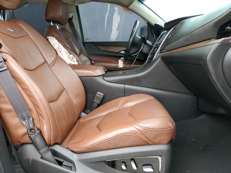 1GYS4BKJ1HR294170 - 2017 CADILLAC ESCALADE LUXURY أبيض صورة 7