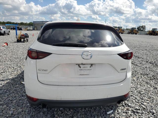 JM3KFABL5H0125969 - 2017 MAZDA CX-5 SPORT WHITE photo 6