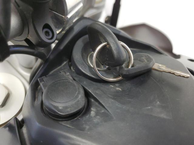 WB10B1207GZL07620 - 2016 BMW F800 GS WHITE photo 8